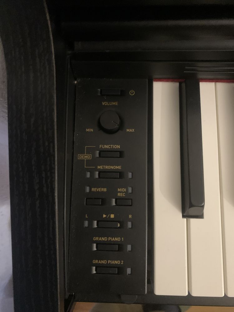 Casio AP-270BK Celviano