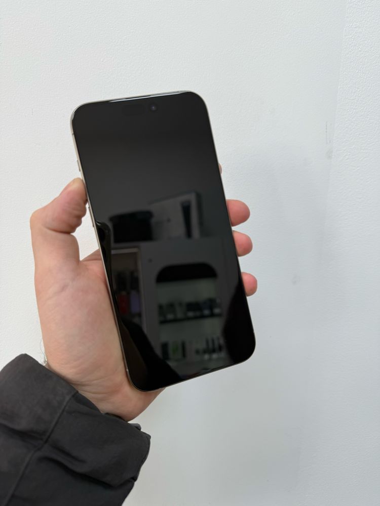 Iphone 15 Pro Max 256 gb фіз сім natural