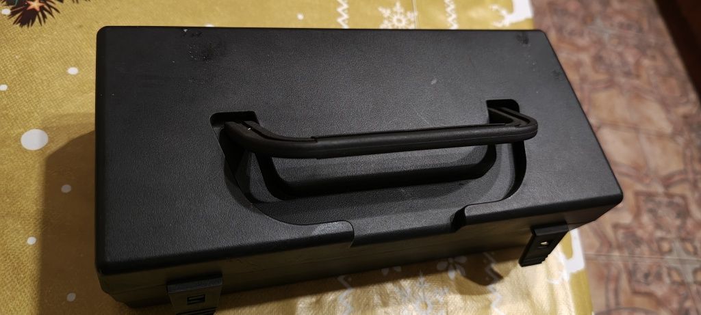 Tachometr optyczno-stykowy DT-1236L