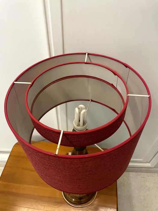 Candeeiro de madeira