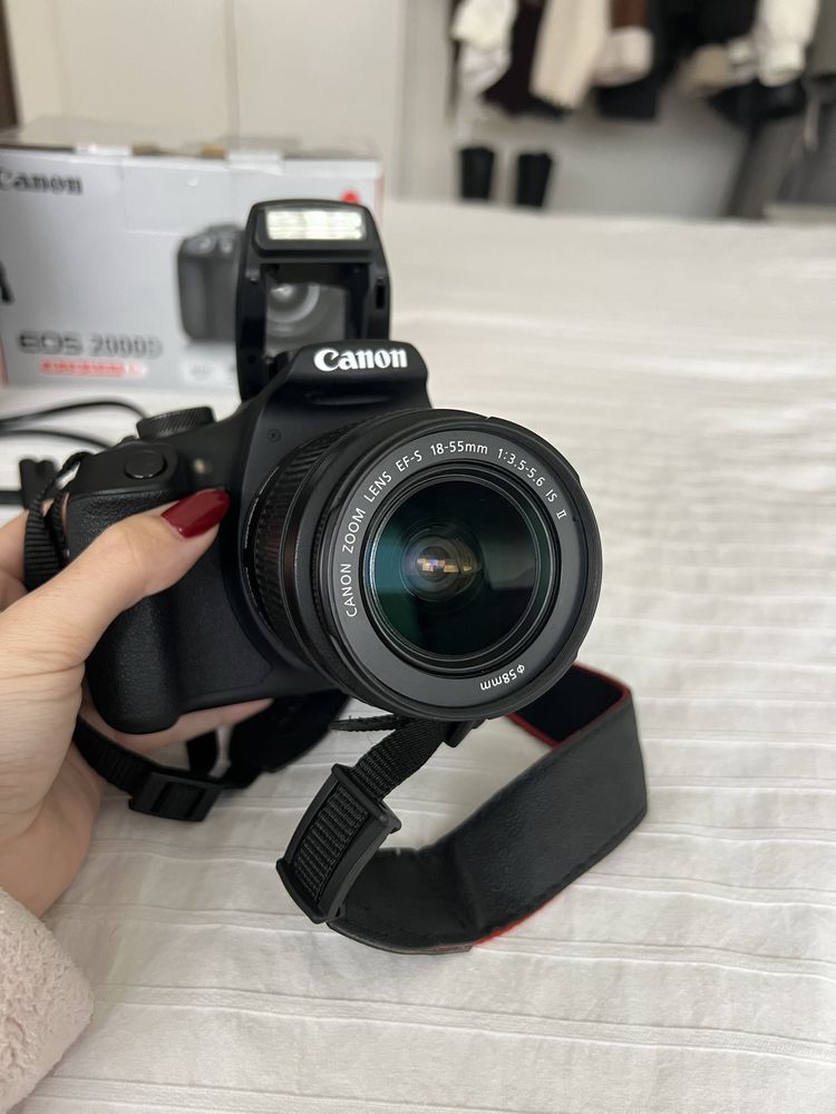 Canon EOS 2000d