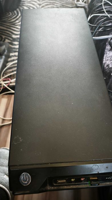 Komputer stacjonarny z procesorem Intel I3-4130, 3400 MHZ