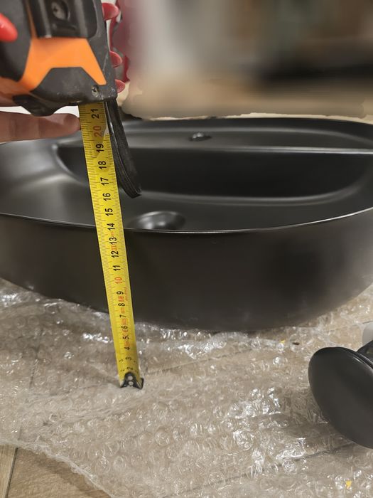 Umywalka czarna matowa ceramiczna nablatowa 62 Babette black matt Elit