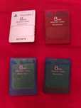 Cartões de memória azul, vermelho e prateado Sony ps2