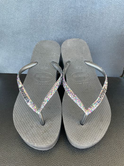 Havaianas glitter senhora plataforma alta