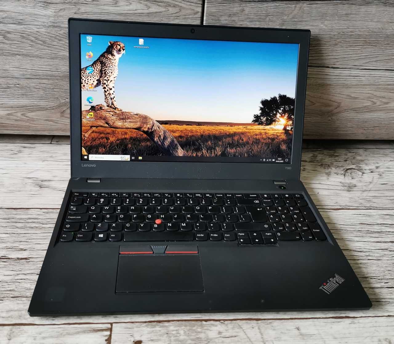 Laptop Lenovo ThinkPad T560 15.6" IPS FHD I5 8/256GB bat.16h ładny
