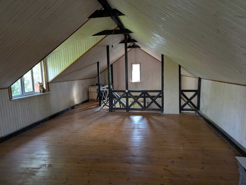 Будинок  20 км від Рівного в Зорі