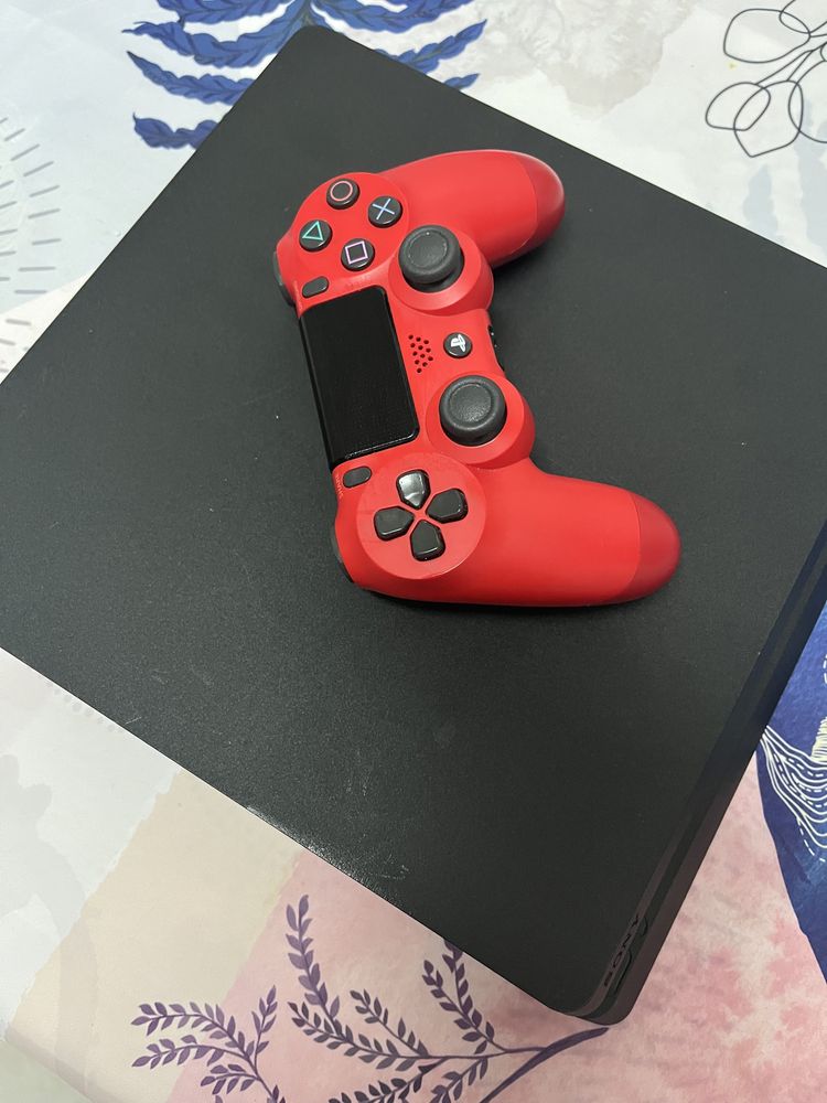 PlayStation 4 500GB com pouco tempo de uso
