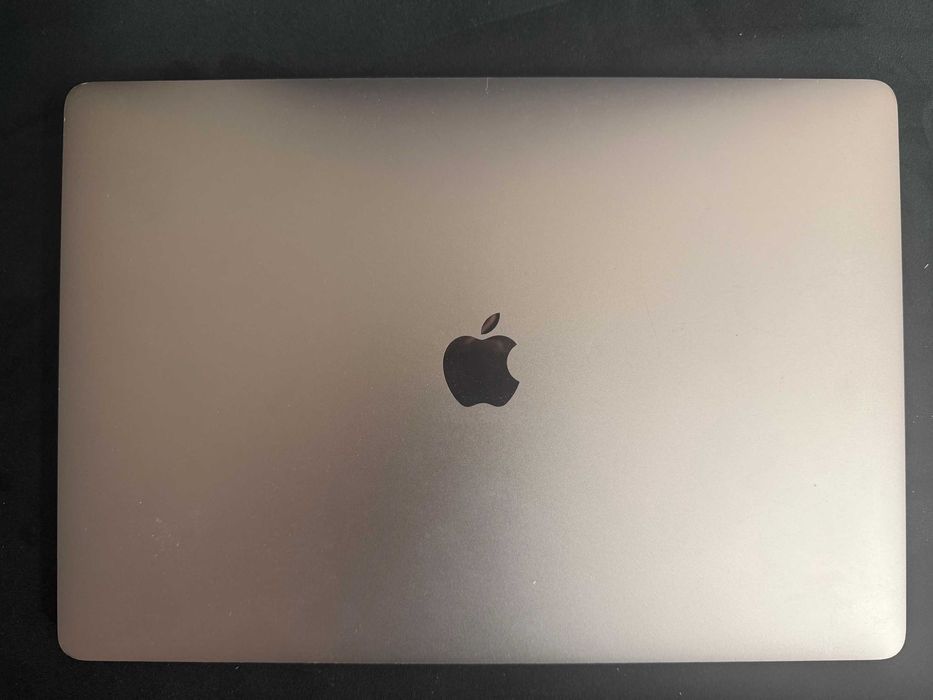 Apple MacBook Pro 15 A1990 * Intel i9 * 16GB RAM * 512GB SSD * PUDEŁKO