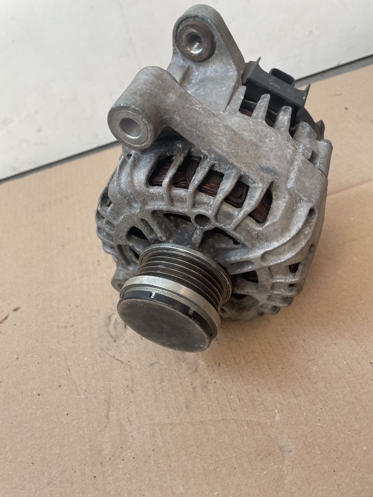 Opel Astra IV J Meriva B Corsa D 1.4 Turbo Valeo 140A Alternator
