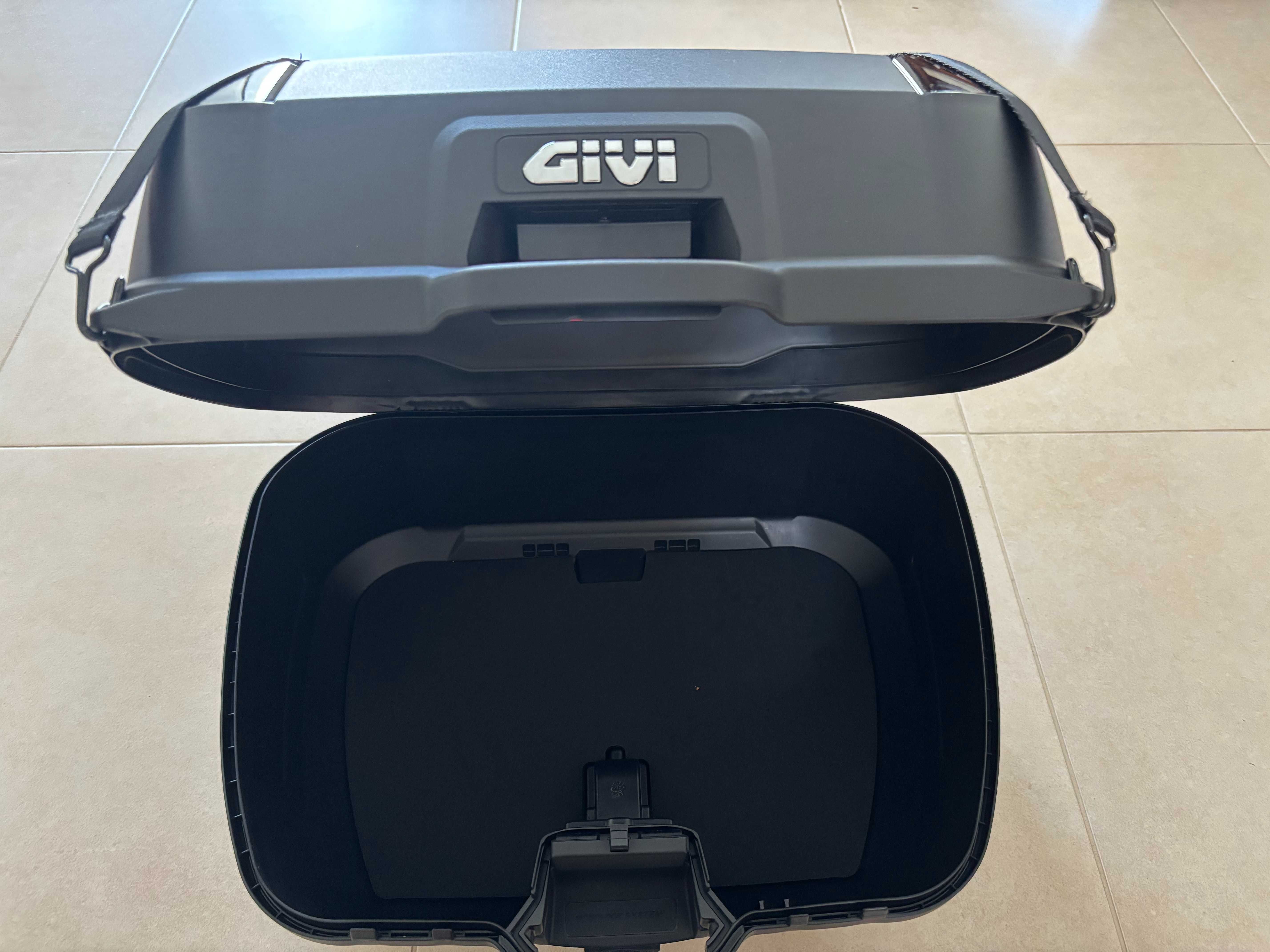 Givi 45L Monolock Top Case