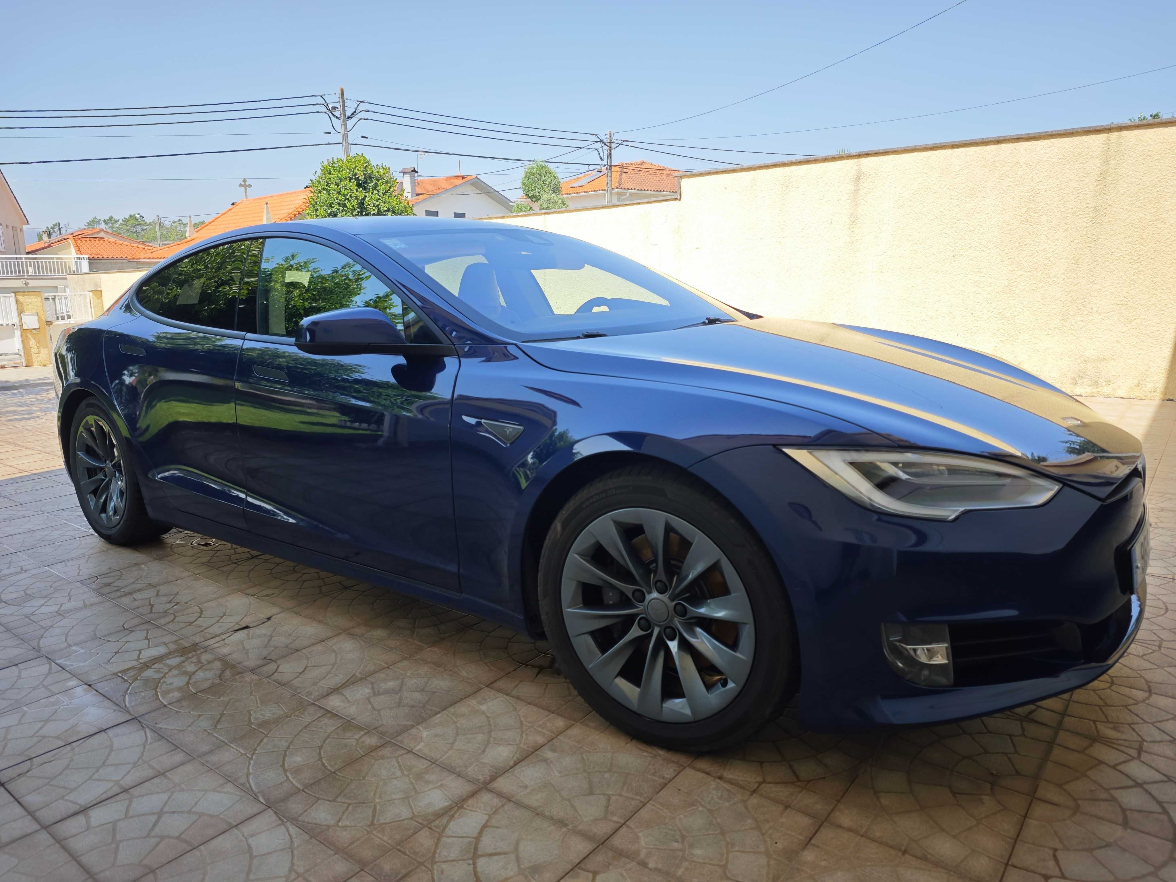Telsa Model S 75D 2017 iva dedutível