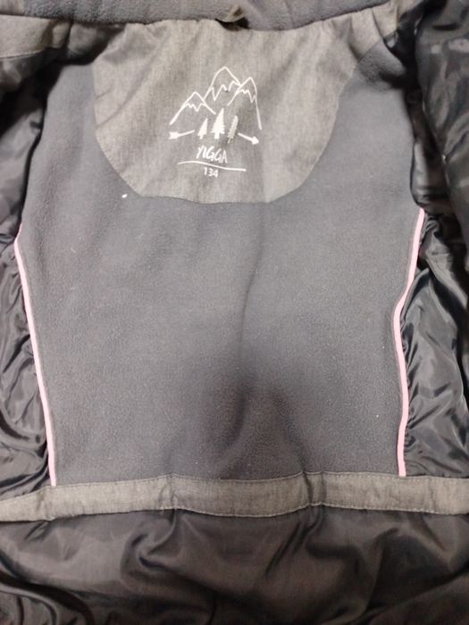 Прода детскую курточку