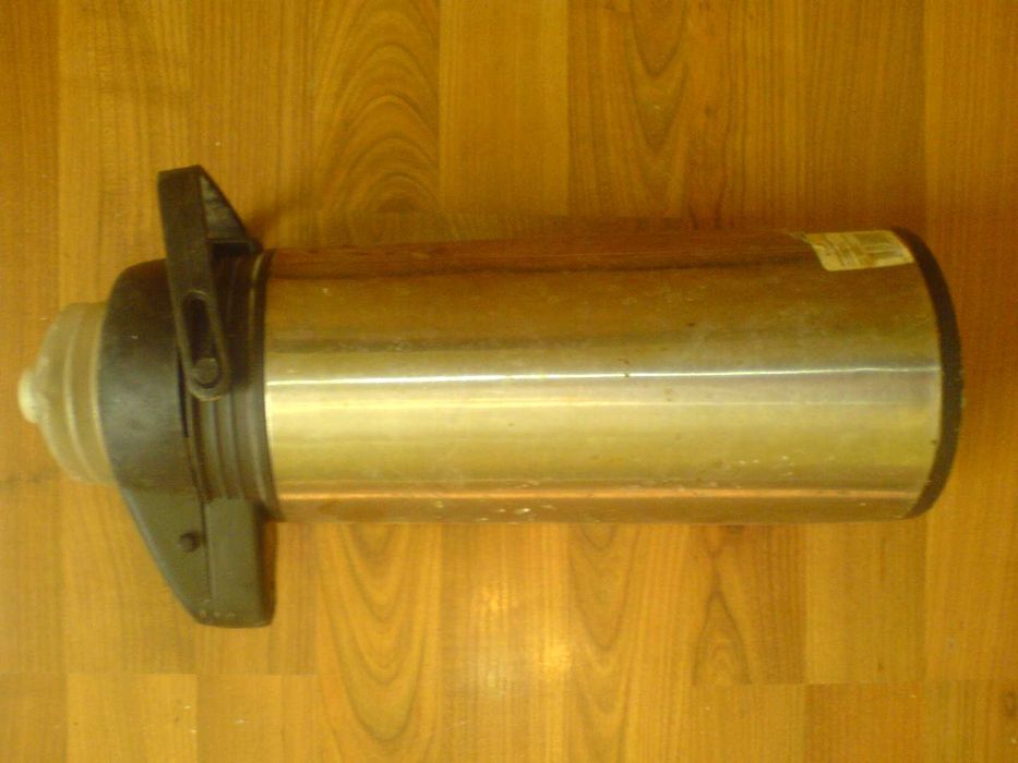 Termos Pompka Ricco 1,9 l bez pokrywy obudowa metal kolor srebrny