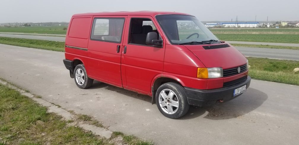 vw t4 1.9 td  7 osób