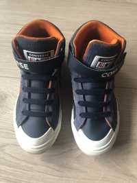 Rezerwacja. Converse dzieciece r. 30