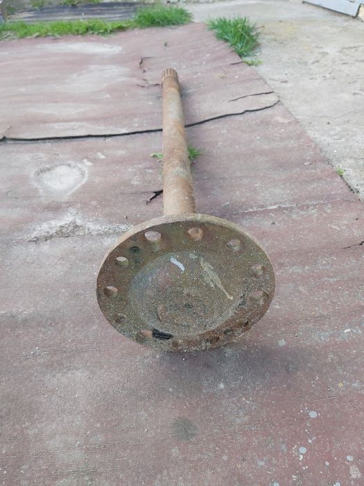 Подам полуось зил130