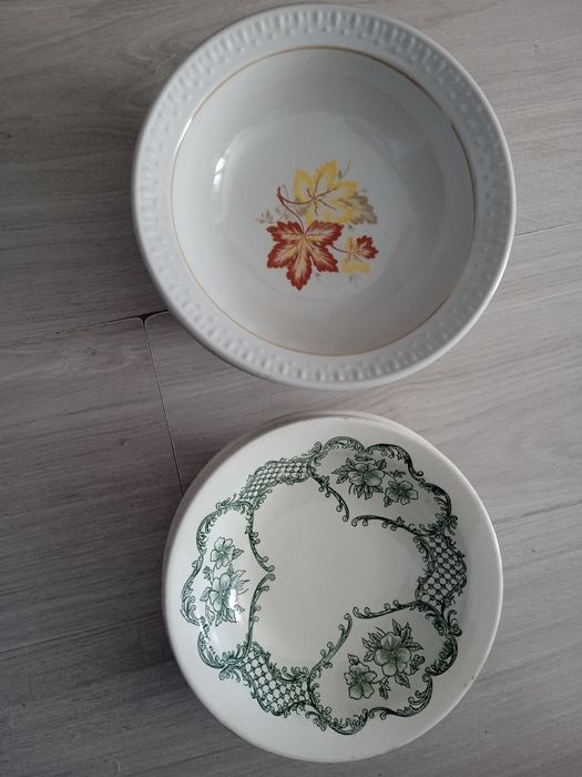 Чайный набор, стаканы, фужеры, сковородки.