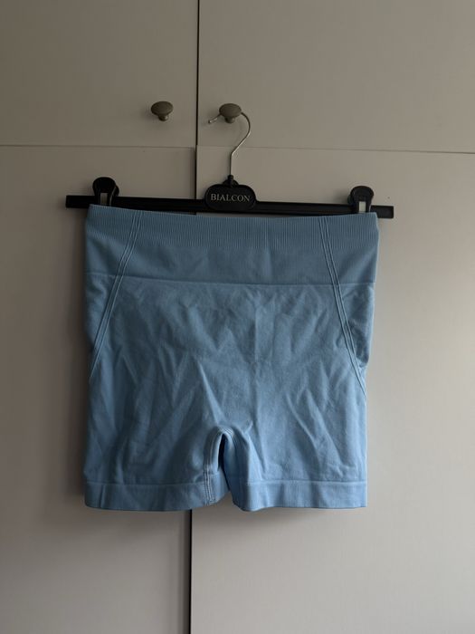 Spodenki sportowe push up idealne na siłownie