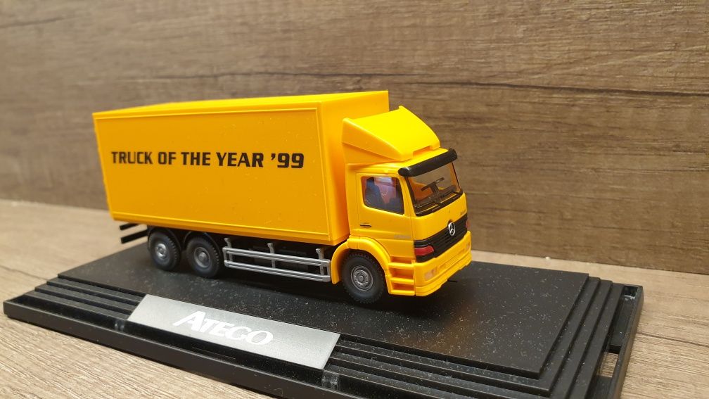 Mercedes Benz Atego Truck Of The Year '99 skala 1:87