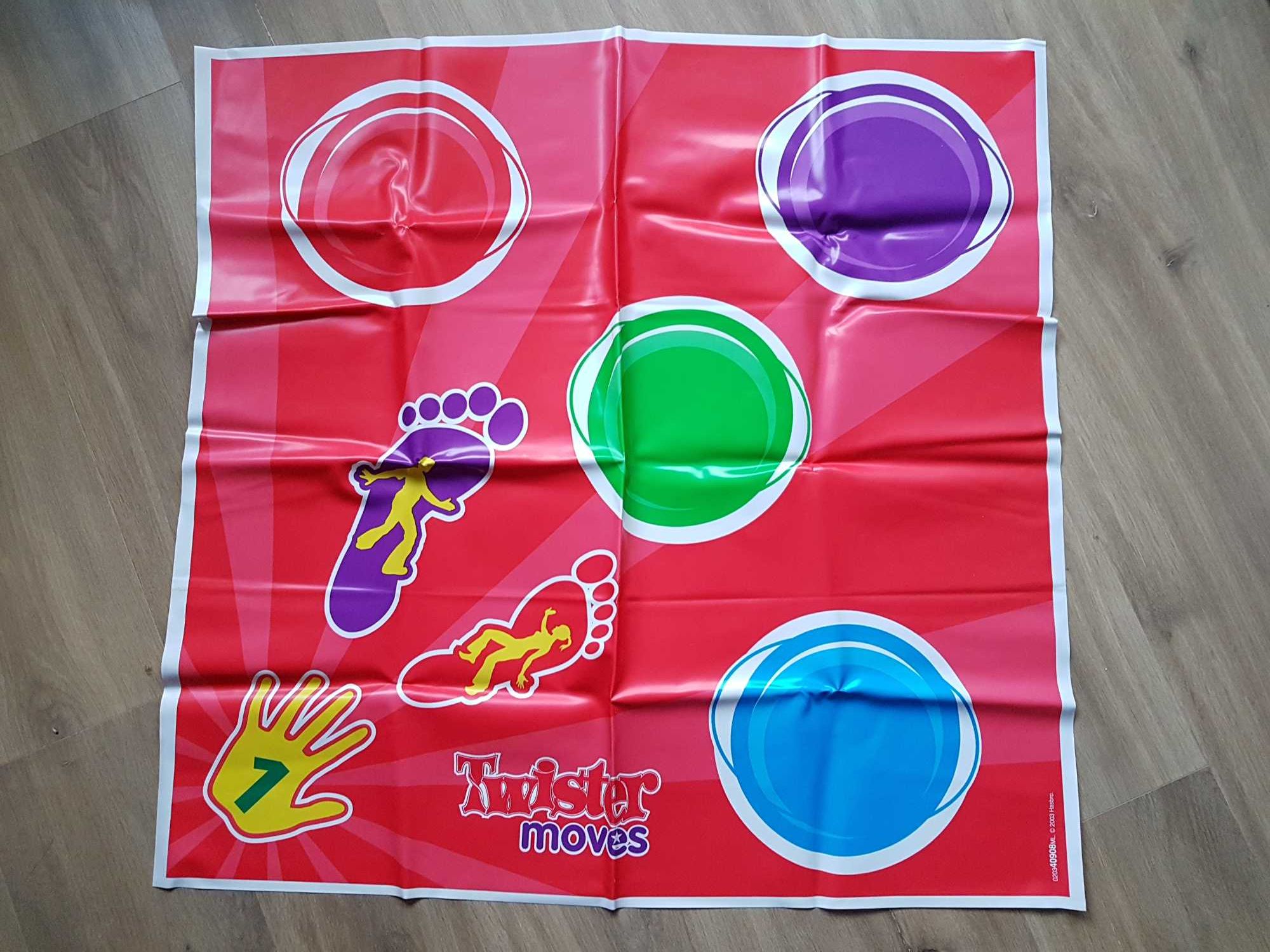 Gra rodzinna Hasbro Twister Moves wiek 8+ CD wersja duńska norweska