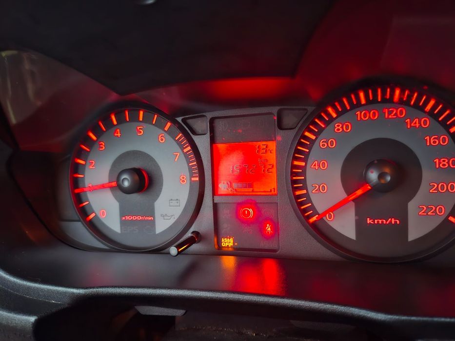 Mitsubishi colt klima.stard.stop