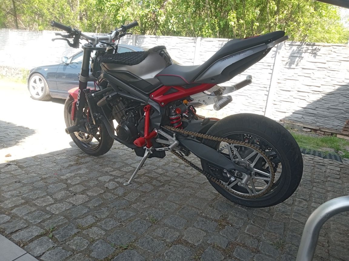 Triumph Street triple 675R stunt 2014r ew.  Zamienie