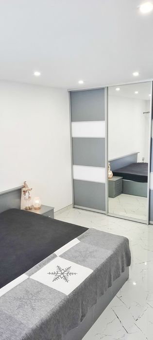 ВІЛЬНА квартира! Руська, ЦЕНТР. Новобудова подобово, погодинно!Все є!