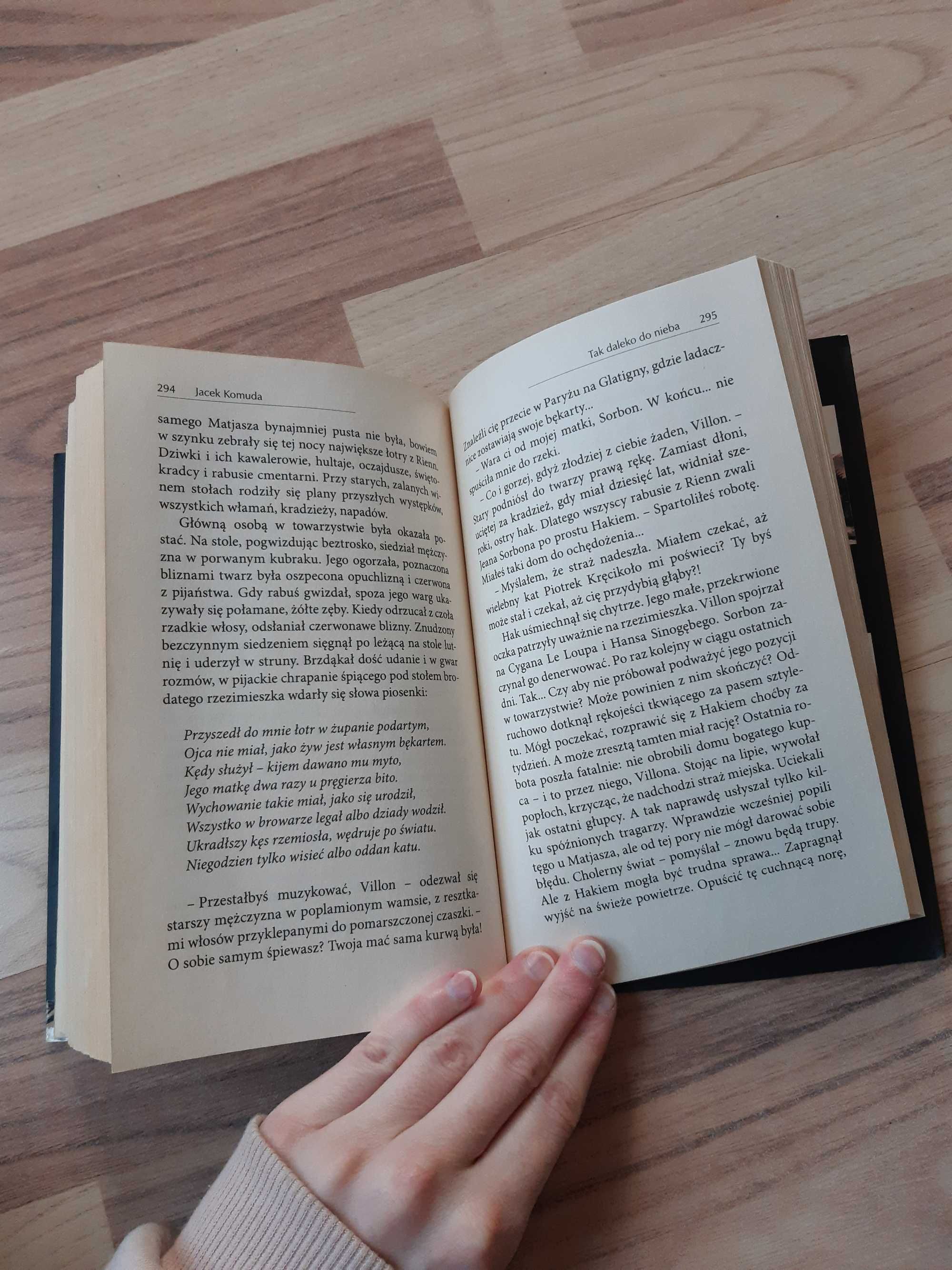 Jacek Komuda Imię Bestii Fabryka Słów zagadka fantasy science fiction