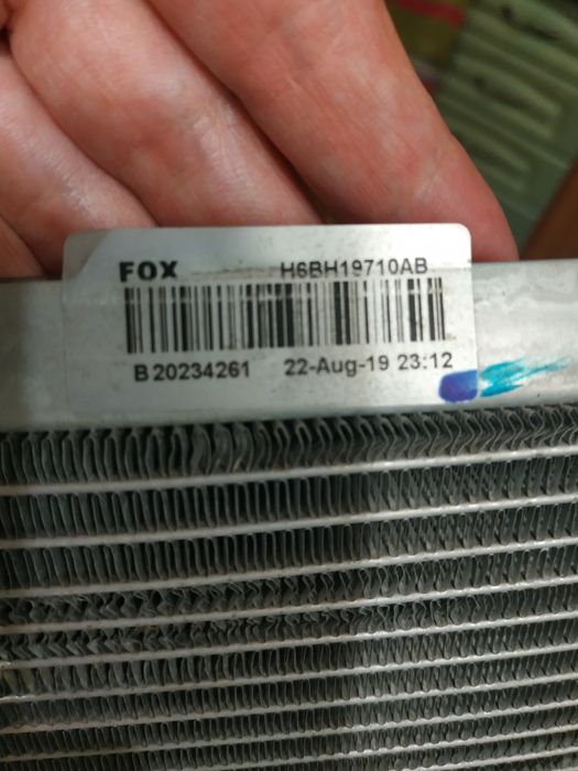 Продам радиатор кондиционера форд экспорт оригинал