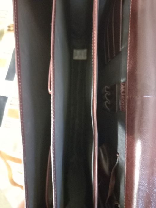 Шкіряний портфель Enrico Benetti