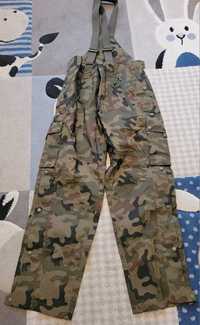 Spodnie z munduru wojskowego Goratex