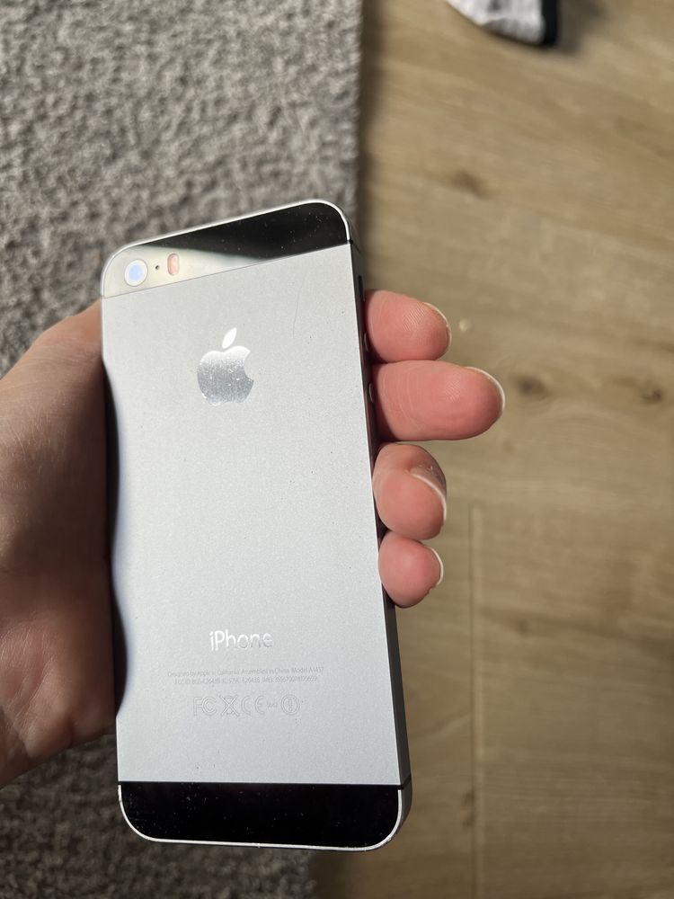 iPhone 5s uzywany uszkodzony plus szkło hartowane