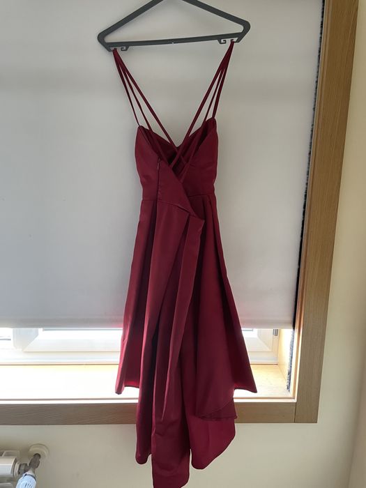Vestido designer bordo