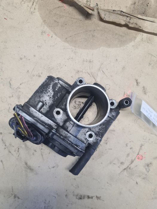 Дросельна заслонка Mazda 5 6 Мазда gg gh rf7j rf7j136b0d