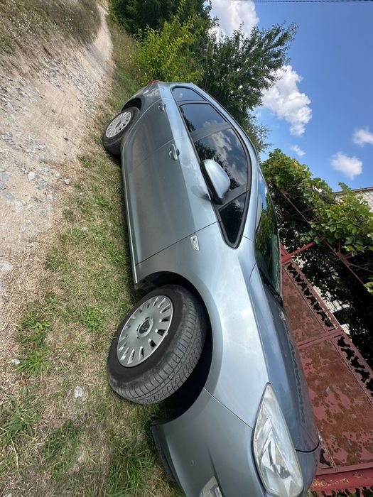 Opel astra j 2011рік