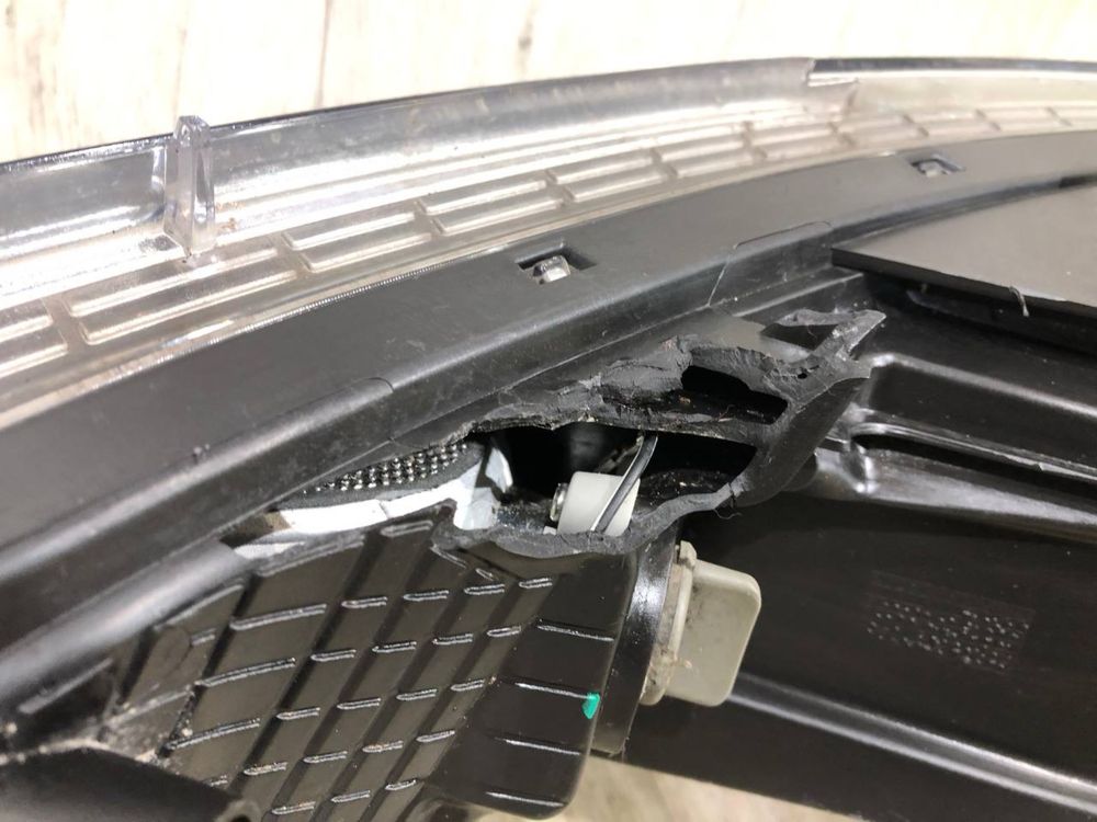 Фара передняя правая Hyundai i20 2 (2014 - 2020 г.) 92102-C8