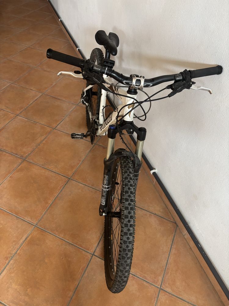 Specialiazed roda 26