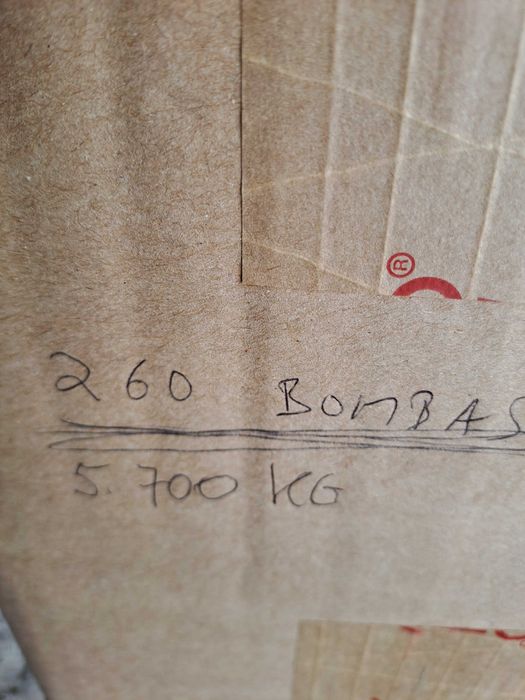 Lote de bombas de soda vazias