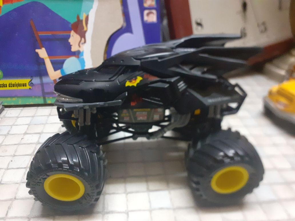 Autko Monster Jam Batman monster truck