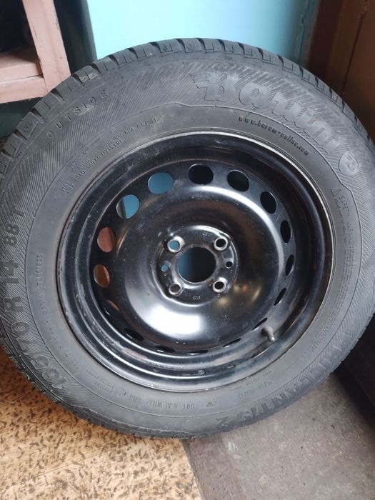 Продам  шини з дисками R14