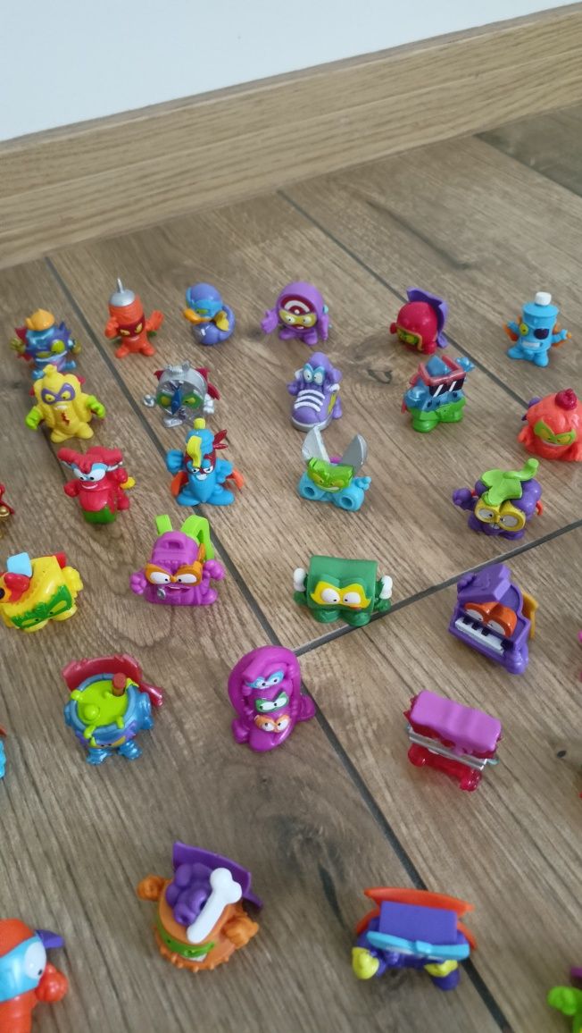 Figurki super zings superthings ok 90 sztuk baza gratis