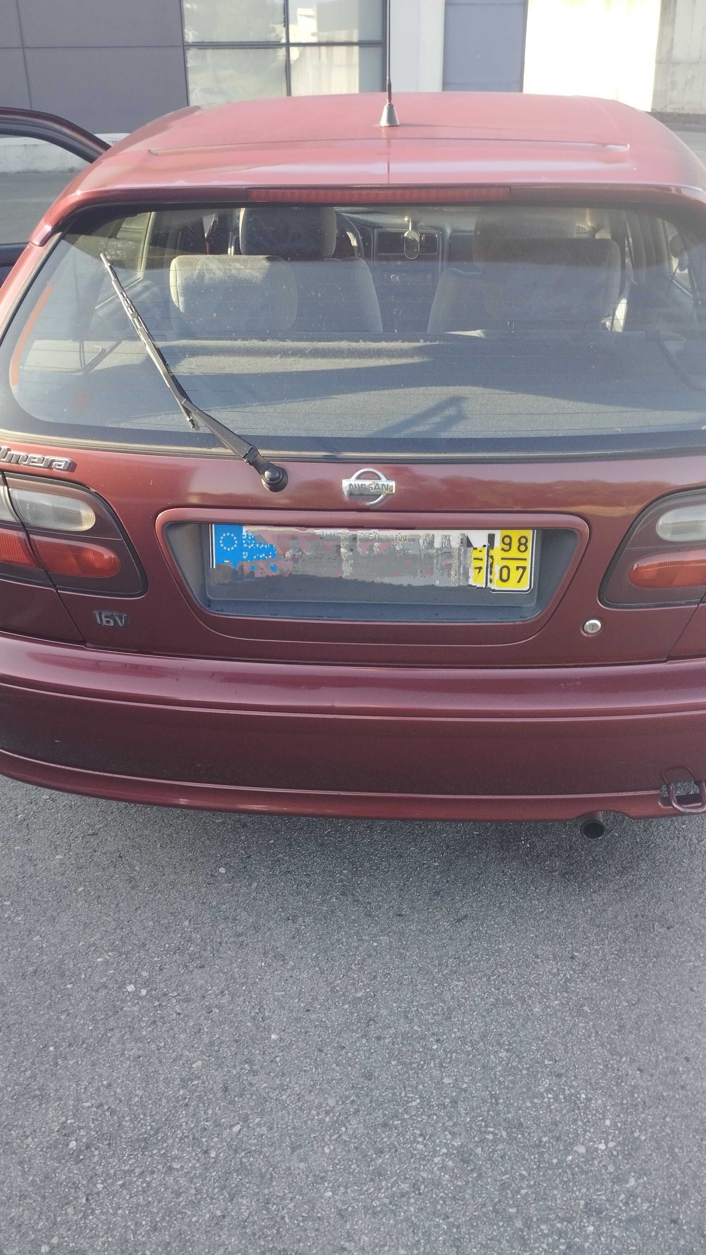 Nissan Almera de 1998