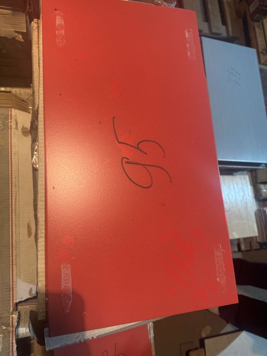 Плитка керамическая Италия новая 12 квадратов квадратной 10м