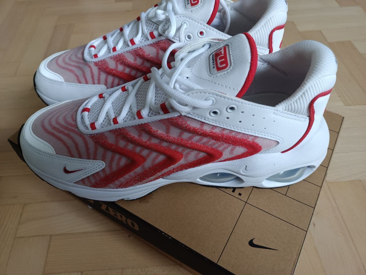 NIKE AIR max tw, DQ3984