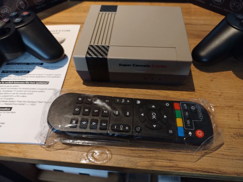 Retrostation Super Console Cube Maszynka do emulacji Amiga PSX Sega