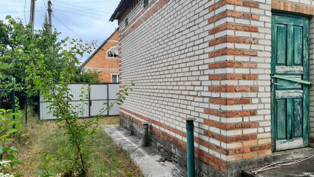 Продам ділянку 6 соток з будинком(коробка) масив "Поляна"