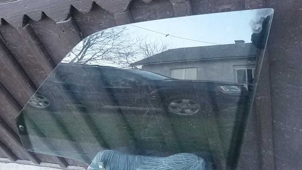 Стёкла боковые Opel Omega Honda civik купе 1985 Акула BWV 5.