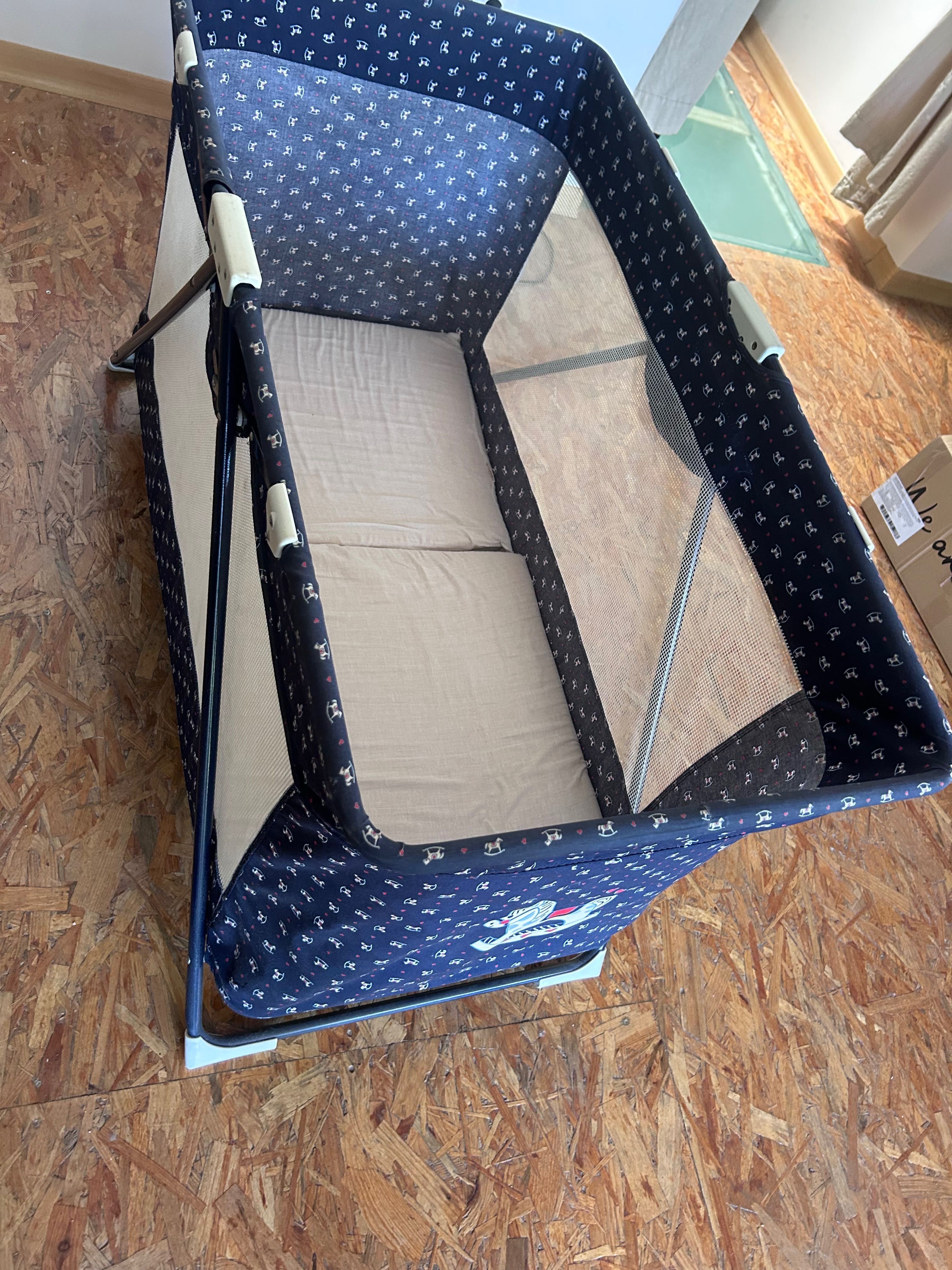 Cama bebe dobrável