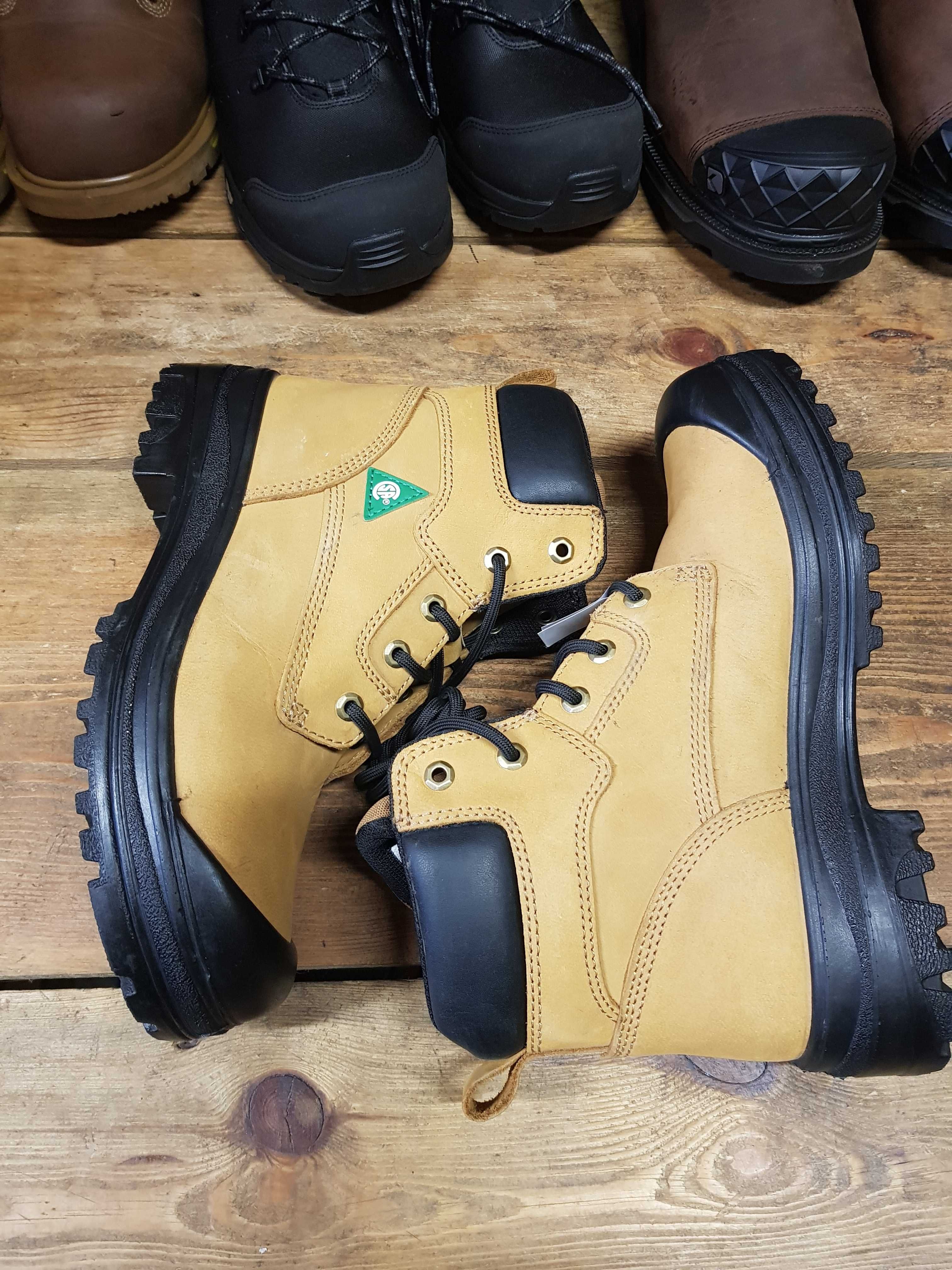 Buty robocze AGGRESSOR rozm 40 wkł 27 cm